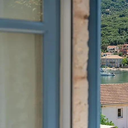 펜션 Nonna House Agia Efimia